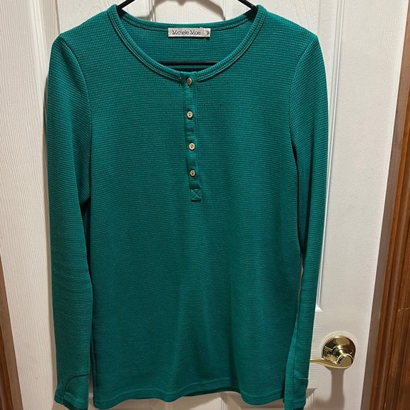 Michelle Mae Green Fitted Polo Sweatshirt - Picture 4 of 7